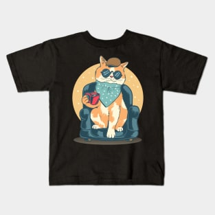 Cat chilling out Kids T-Shirt